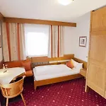 Penzion Gaestehaus Birkenhof 3*